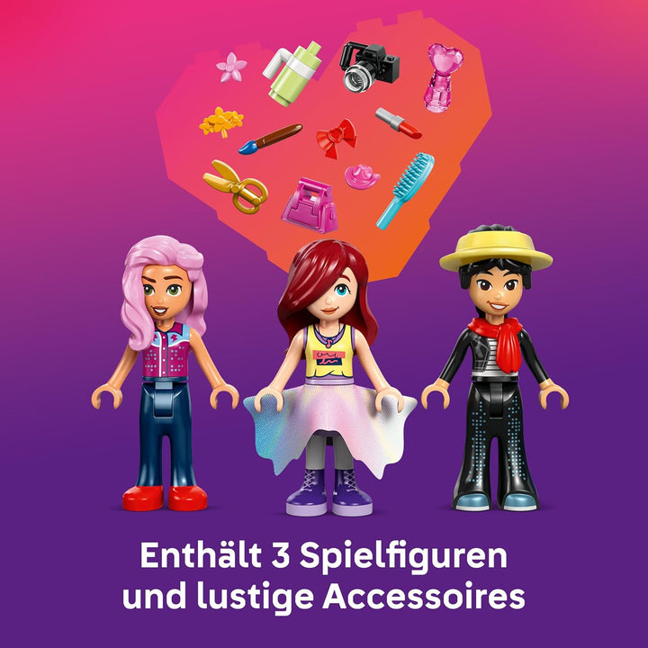 LEGO Friends Modeschau in Heartlake City - Verkleidungsspiel mit 3 Mini Puppen, Laufsteg, anpassbare