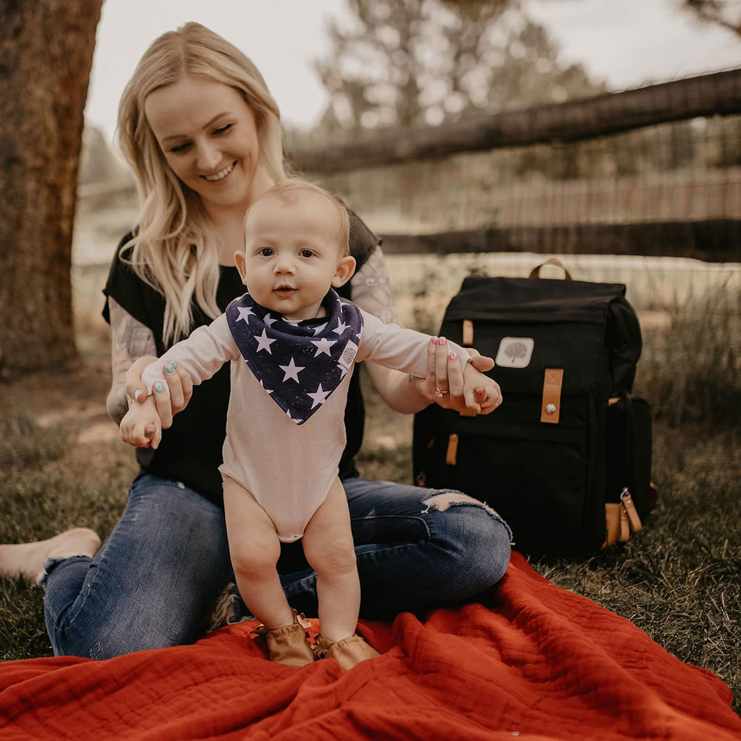 Parker Baby Wickelrucksack – grosse Wickeltasche mit isolierten Taschen, Kinderwagengurten und Wicke