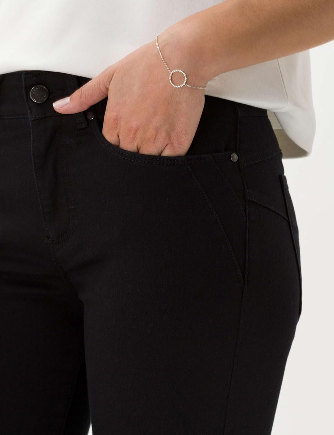 BRAX Damen Dummy Jeans 27W / 30L Clean Perma Black, 27W / 30L Clean Perma Black