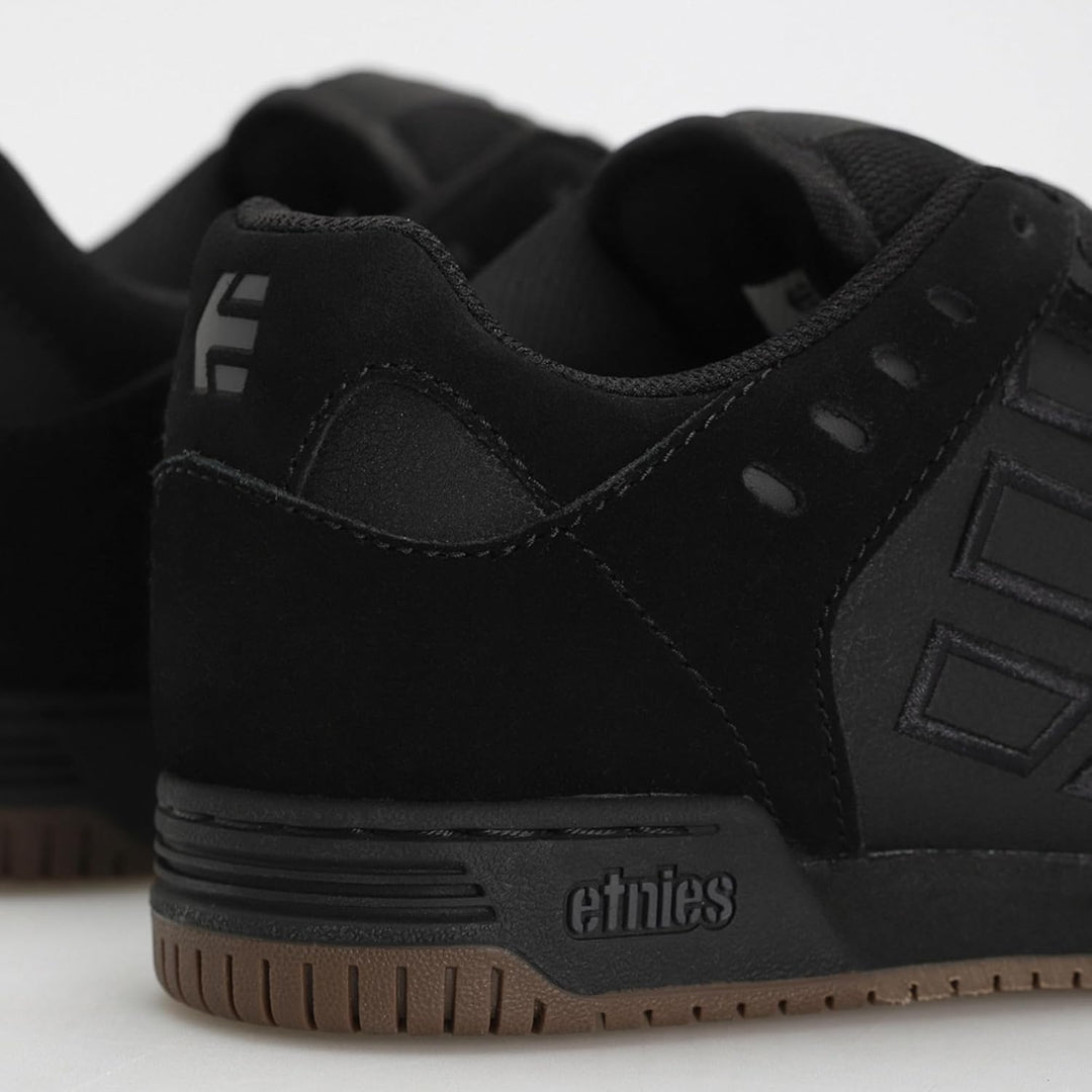 Etnies Herren Faze Low Top Puff Skateschuh 40 EU Black Black Gum, 40 EU Black Black Gum