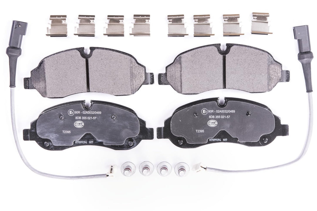 HELLA PAGID 8DB 355 021-571 Bremsbelagsatz - T2395 - Dicke/Stärke: 17mm - Bremssystem: Bosch - inkl.