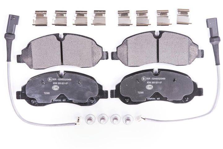 HELLA PAGID 8DB 355 021-571 Bremsbelagsatz - T2395 - Dicke/Stärke: 17mm - Bremssystem: Bosch - inkl.