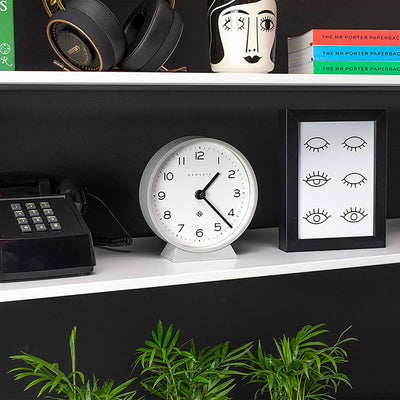 NEWGATE® M Mantel - Silent Sweep Kaminuhr - 'No Tick' - Moderne Kaminuhr - Kleine Uhr - Wohnzimmeruh