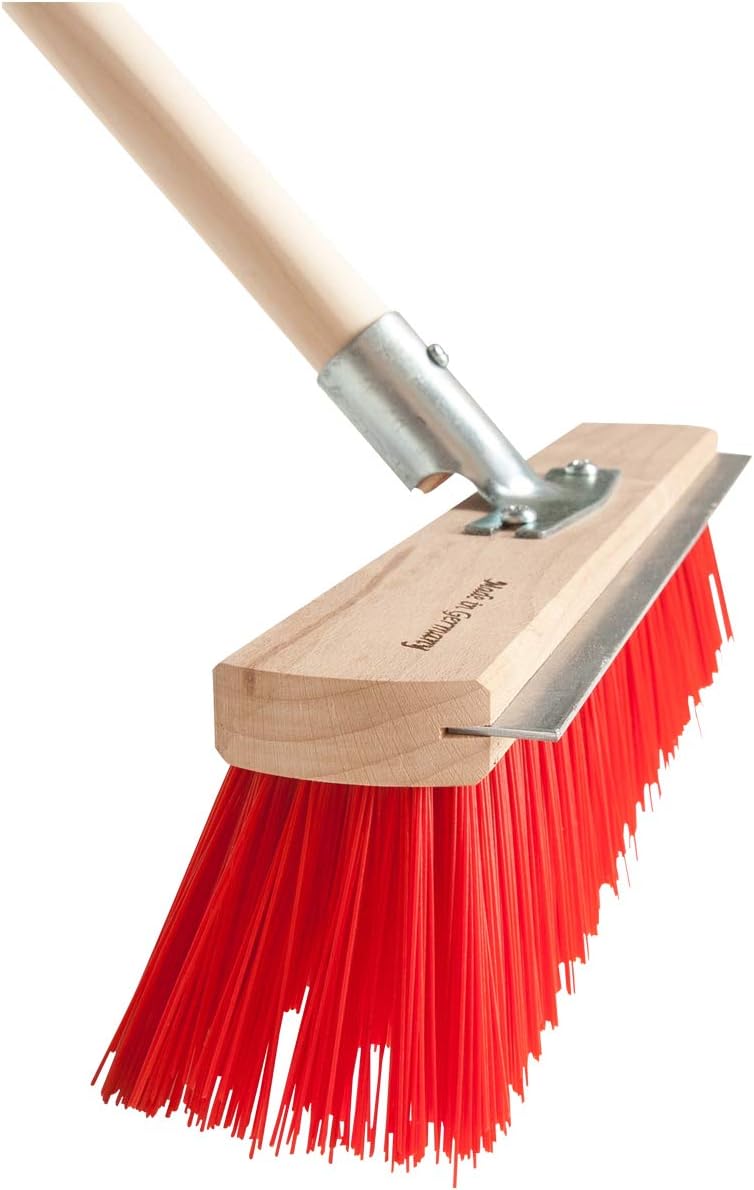 SHW-FIRE Effizientes Gärtnern mit 16 Zinken Rechen und 40cm Breiten Strassenbesen - Holzstiel inklus