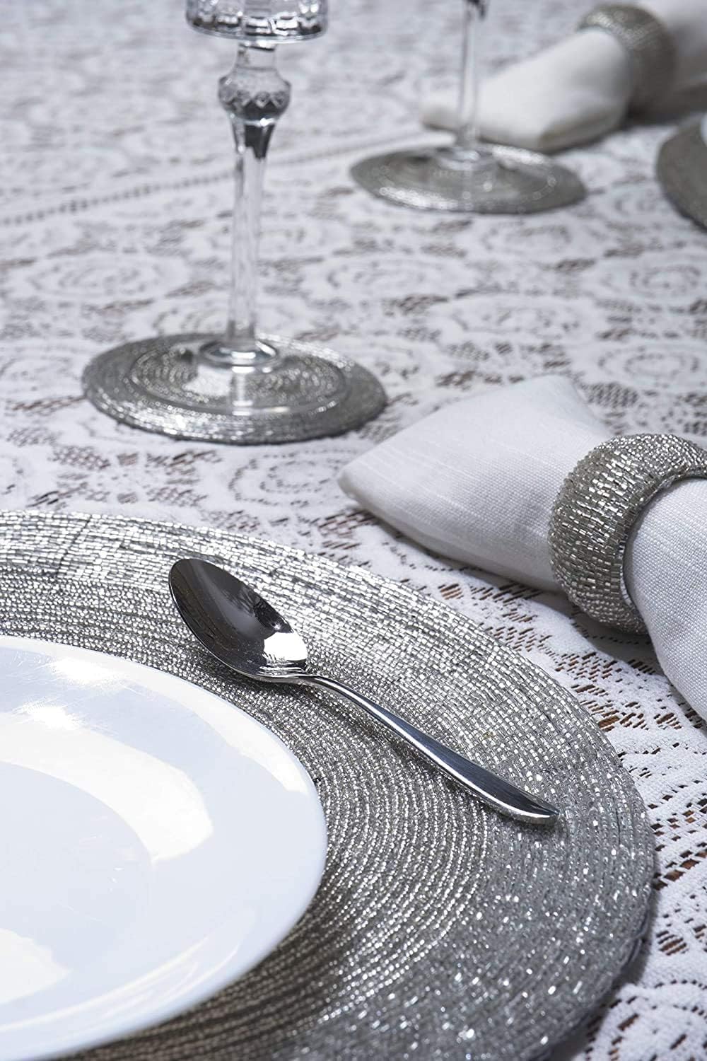 Penguin Home® Set von 12 Tischsets mit Glasperlen, Untersetzer und Serviettenringe - silberfarben -