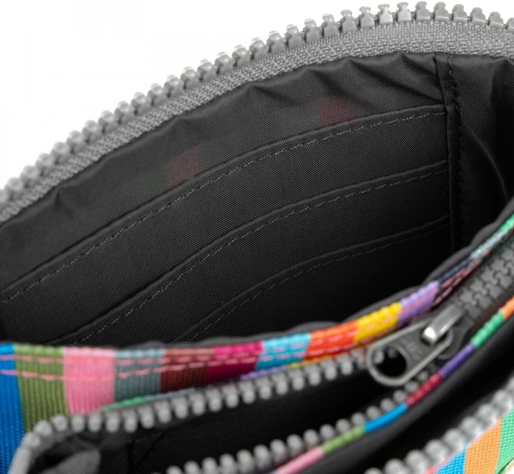 Roka London Carnaby Kleine recycelte Leinwand Multi Stripe, Bunt gestreift, S, Münzgeldbörse S Bunt