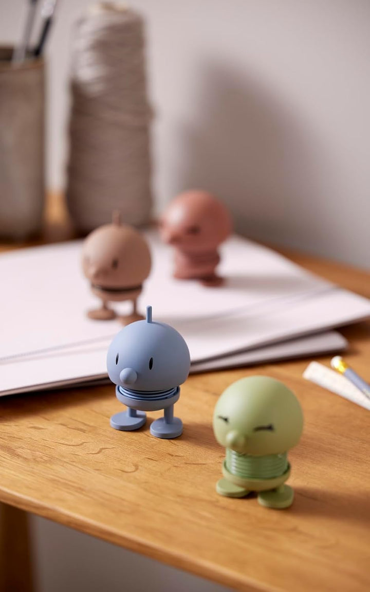 Hoptimist Soft Bumble Wackelfigur & Glücksbringer, Skandinavische Deko Figuren für Wohnzimmer, Schre