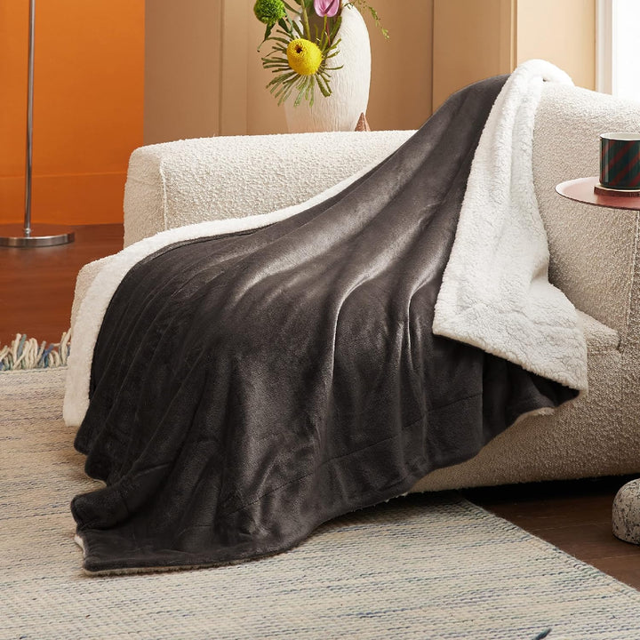 BEDSURE Kuscheldecke - Warm Sherpa Wolldecke & Sofadecke, Flauschig Sofaüberwurf Decke, Dicke Couchd