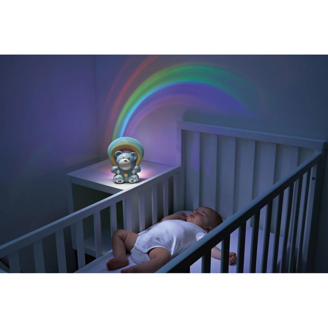 Chicco Regenbogenbär Musikprojektor, Baby&Kleinkind Nachtlicht, Teddybär mit entspannender Musik und