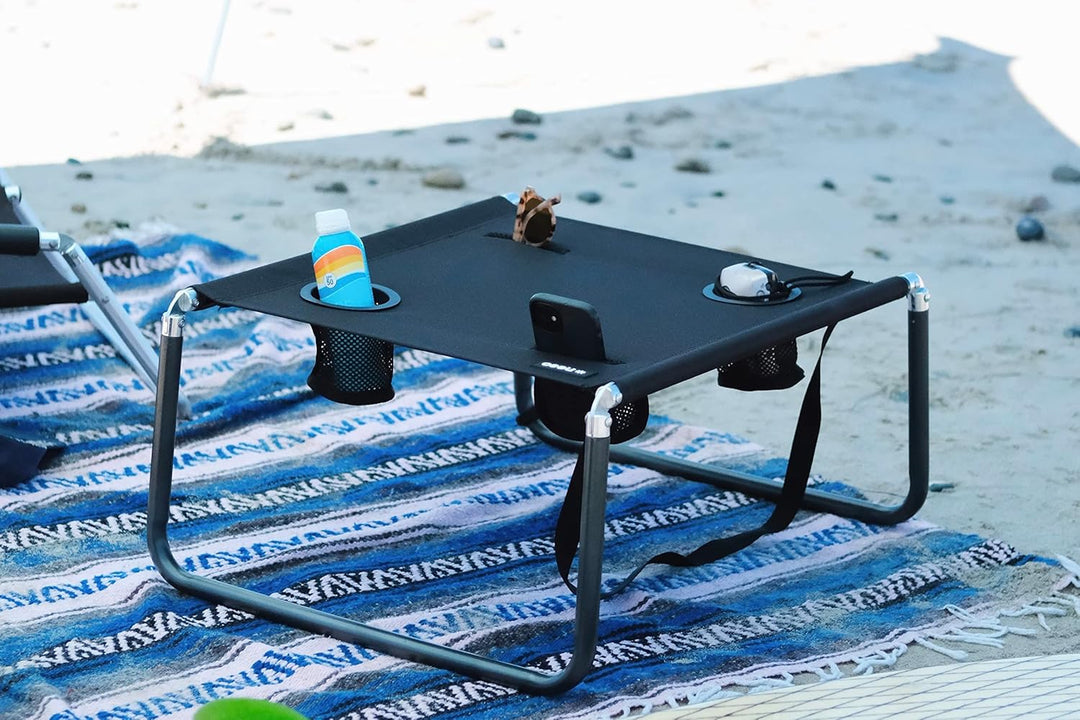 Neso Tragbarer Strandtisch mit Getränkehalter, Handytaschen, leicht für Picknick und Park (schwarz),