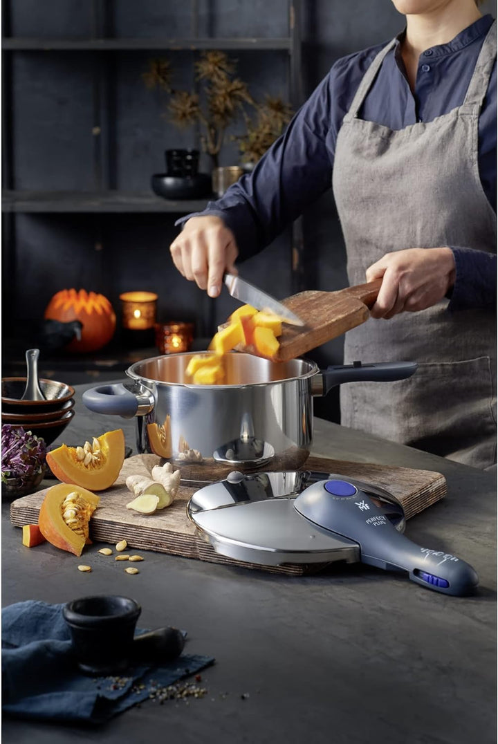 WMF Perfect Plus Schnellkochtopf Induktion 6,5l, Dampfkochtopf, Cromargan Edelstahl poliert, 2 Kochs