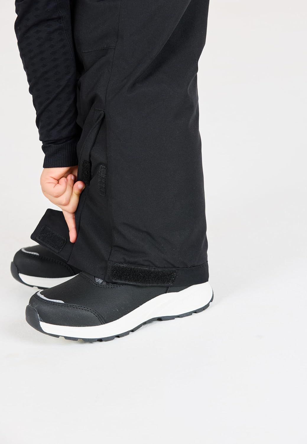 ZIGZAG Kinder Skihose 'Soho' mit 10.000 mm Wassersäule Robuste Skihose mit abnehmbaren Hosenträgern,