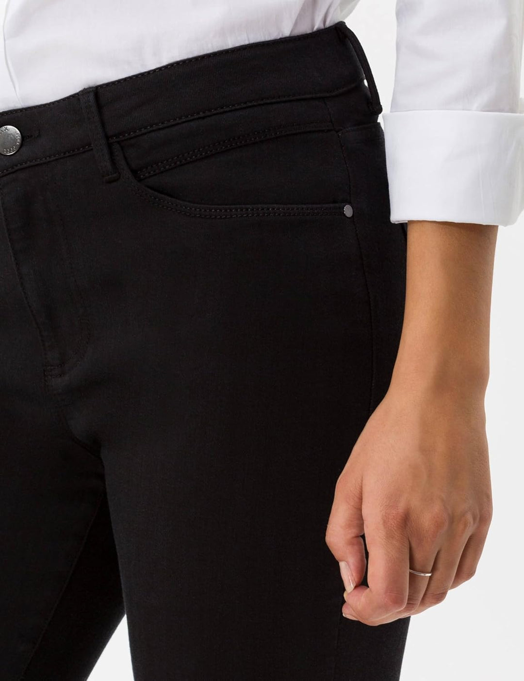 BRAX Damen Style Shakira in Innovativer Denimqualität Five-Pocket Jeans 26W / 30L Clean Black, 26W /