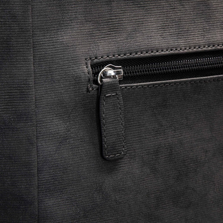 Gerry Weber be different Shopper, grosse Damen Tasche für die Stadt, geräumiger Shopper in Grau