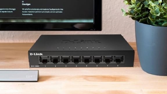 D-Link DGS-108GL 8-Port Unmanaged Gigabit Switch (ohne Lüfter, Low Profile Metallgehäuse, Desktop, P