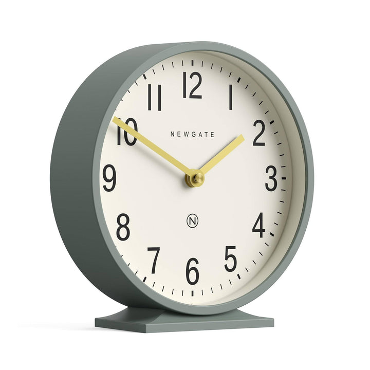 NEWGATE® Q Kaminsims Uhr | Moderne Klassische runde kaminuhr | Spargel grün | Zeitgenössischer Stil