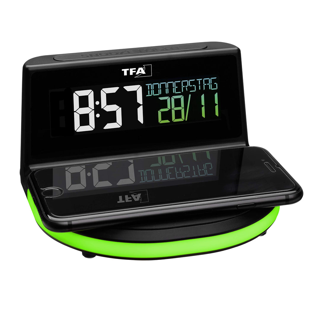 TFA Dostmann Charge-IT Wireless Digitalwecker, 60.2028.01, mit kabelloser Ladestation (Qi) für Smart