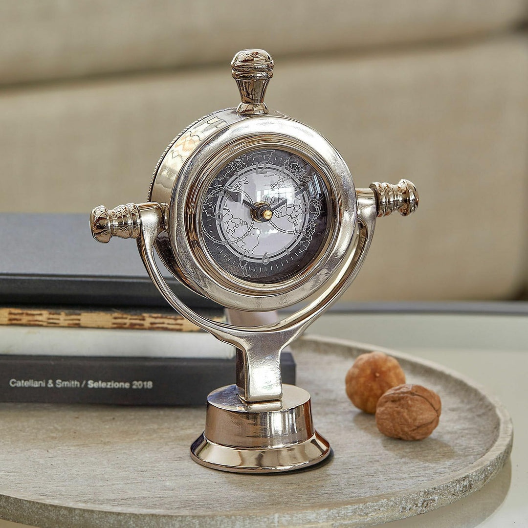 Loberon Uhr Iskora - Nostalgischer Look - Massiver Standfuss - Schwenkbar - Wohnaccessoires - Zeitme