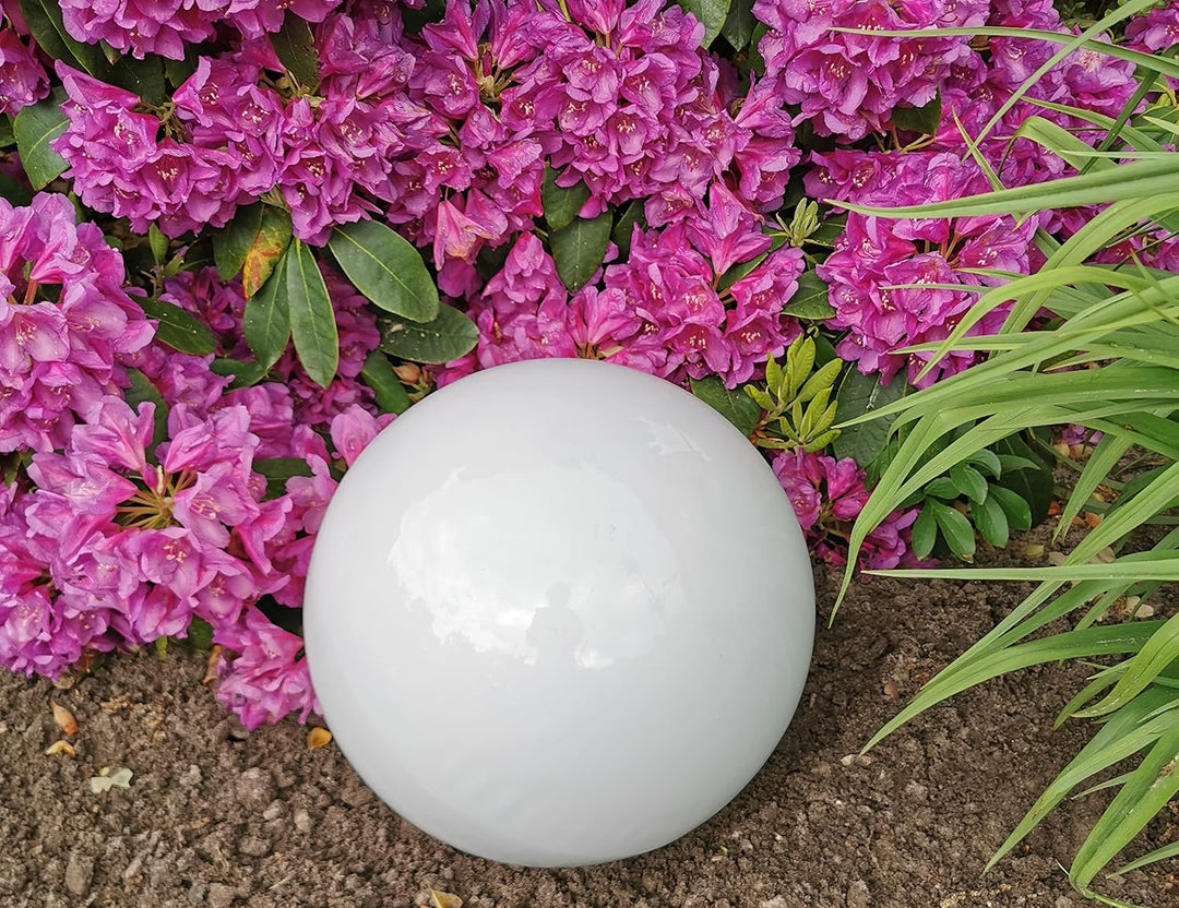 Dekokugel weiss poliert 3er Set 15-15-10 cm aus Edelstahl Kugel Dekorationskugel Gartenkugel