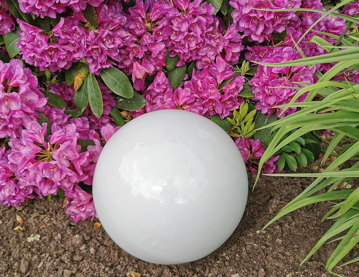 Dekokugel weiss poliert 3er Set 15-15-10 cm aus Edelstahl Kugel Dekorationskugel Gartenkugel