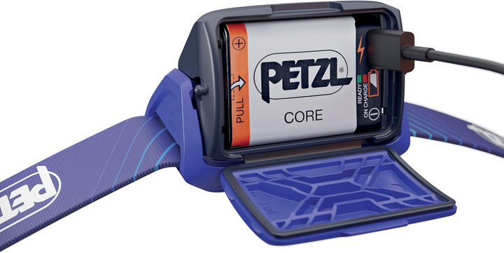 PETZL Unisex – Erwachsene Tikka Core Frontallampe U Blau