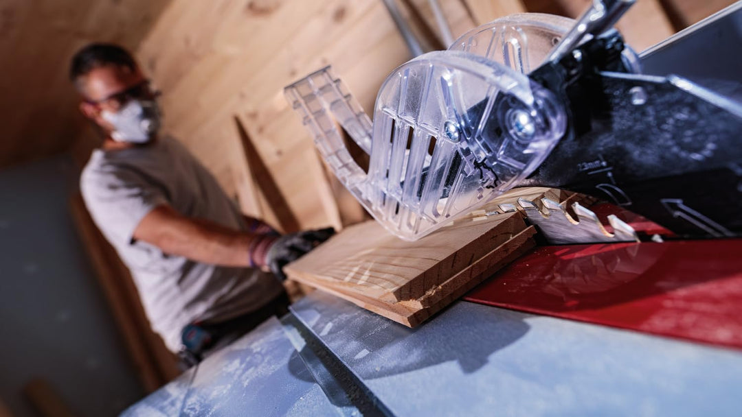 Bosch 1x PRO Wood Longlife Kreissägeblatt für Netz-Tischkreissägen (für Weichholz, Hartholz, Ø mm, P
