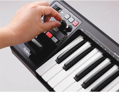 Roland A-49 Midi-Tastatur-Controller, leicht, 49 Tasten, Schwarz