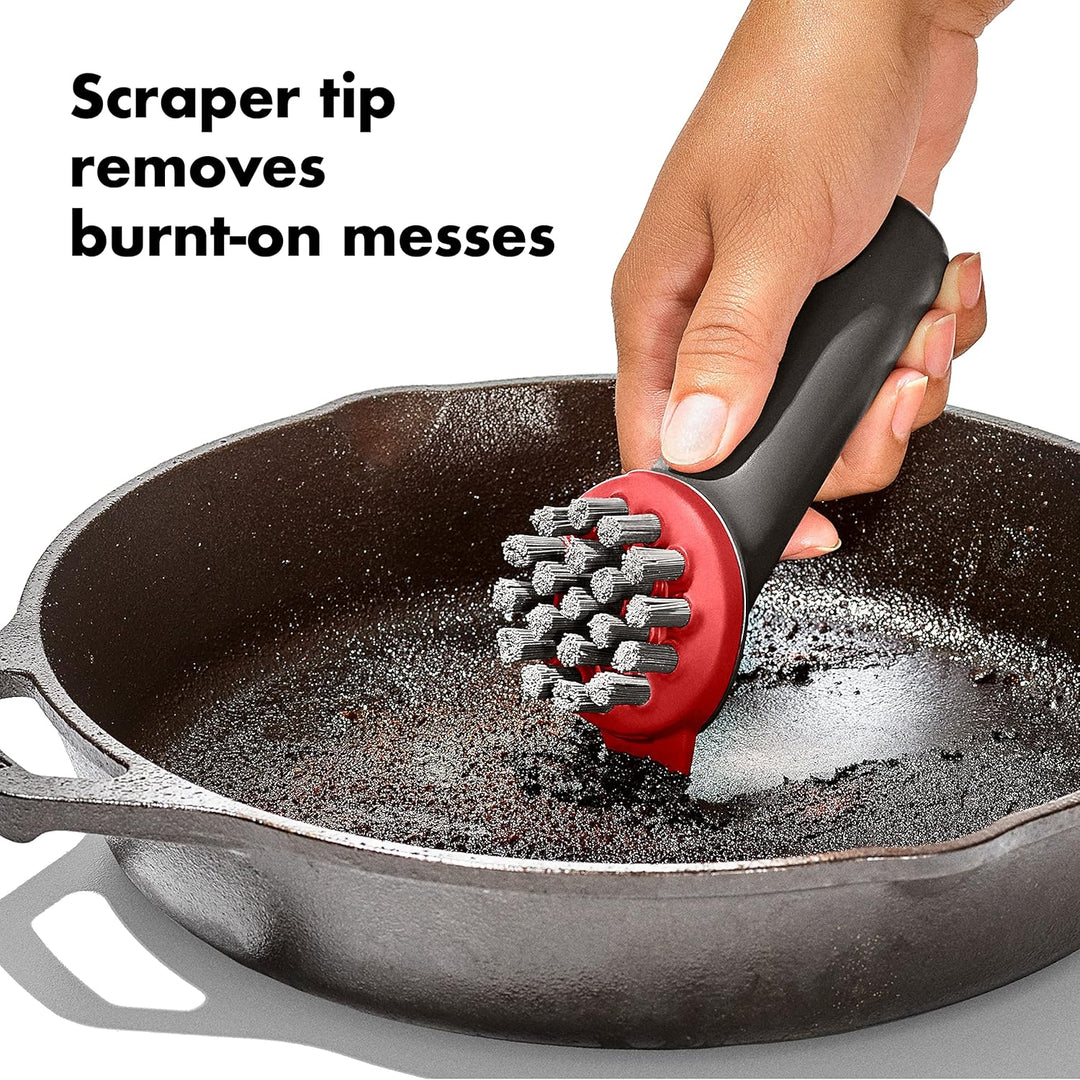 OXO Robuste Bürste für den Aussenbereich mit Abdeckung Robuste Bürste mit Abdeckung, Robuste Bürste