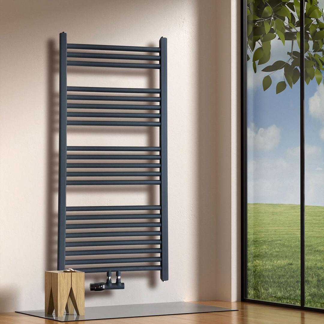 Badheizkörper 750 x 600 mm in Anthrazit gerade Hochwertiger Handtuchheizkörper in Anthrazit Handtuch