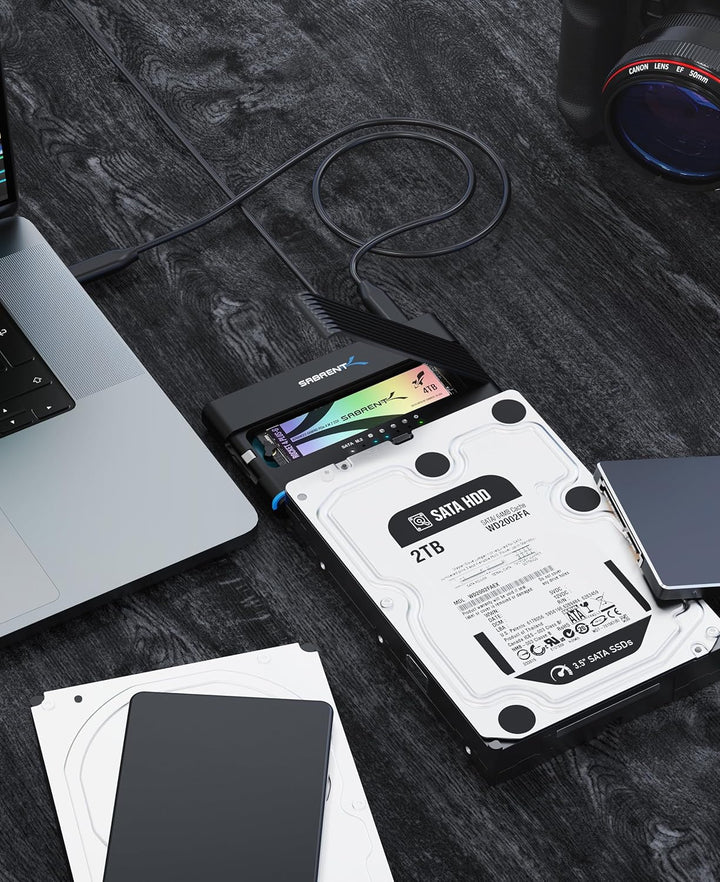 SABRENT M.2 SSD & HDD Festplattengehäuse, 2,5" 3.5" SATA & M2 NVMe Adapter, USB C 10Gbps mit Offline