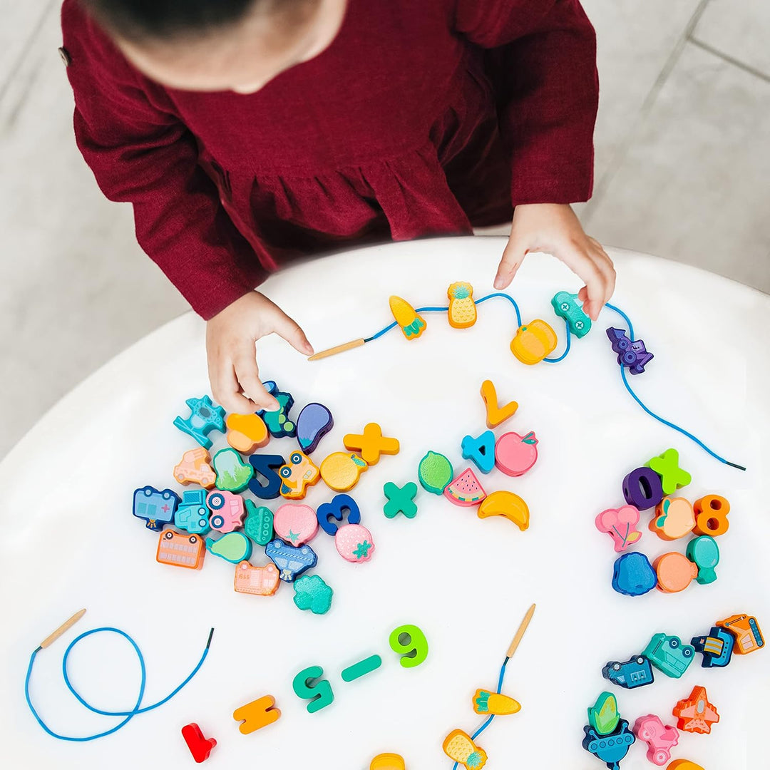 Faerly® Fädelspiel 60 Teile + Box - Montessori Spielzeug ab 2 3 4 5 6 Jahre für Kinder Pädagogisches