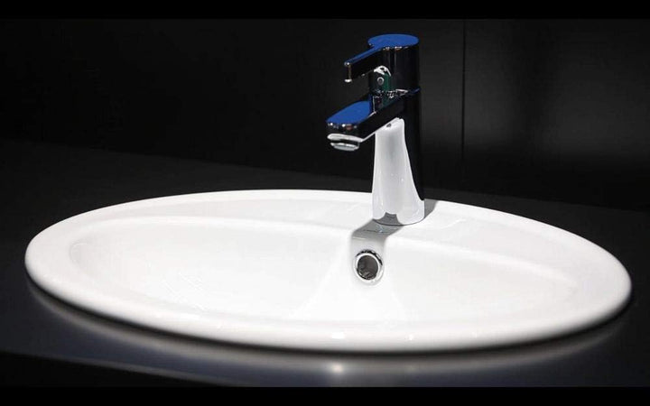 VBChome Waschbecken Oval 54cm x 41cm Weiss Waschtisch Einbauwaschbecken Waschplatz Bad Badezimmer Gä