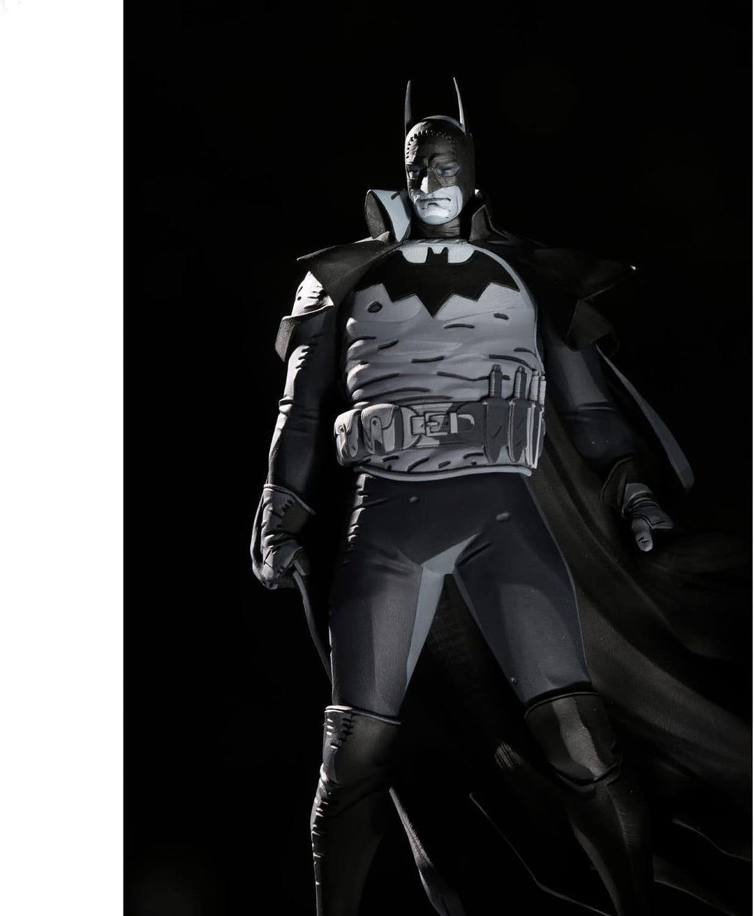 DC Direct Batman Statue aus Kunstharz, 1:10, Schwarz/Weiss, Batman