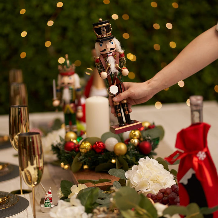 THE TWIDDLERS 2 Grosse Nussknacker Weihnachtsfiguren aus Holz, 30cm - Traditionelle Weihnachtsdeko