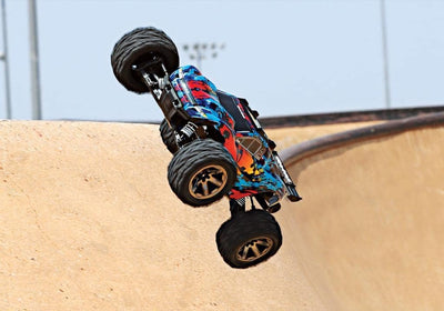 TRAXXAS RUSTLER 4X4 VXL ORANGE RTR OHNE AKKU/LADER 1/10 4WD Stadium Truck BRUSHLESS