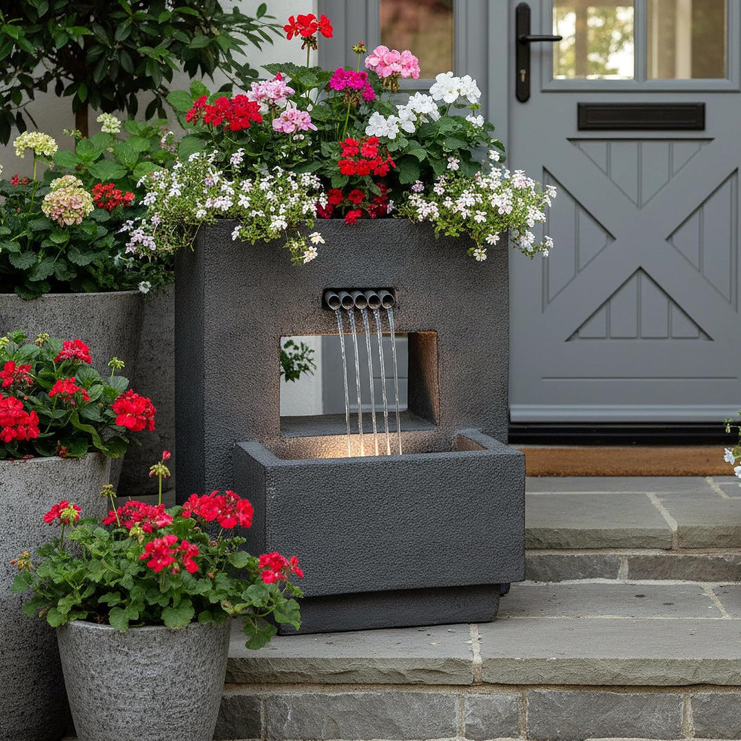 Gartenbrunnen mit Beleuchtung bepflanzbar Betonoptik 57 cm Springbrunnen Wasserspiel warmweiss Kaska