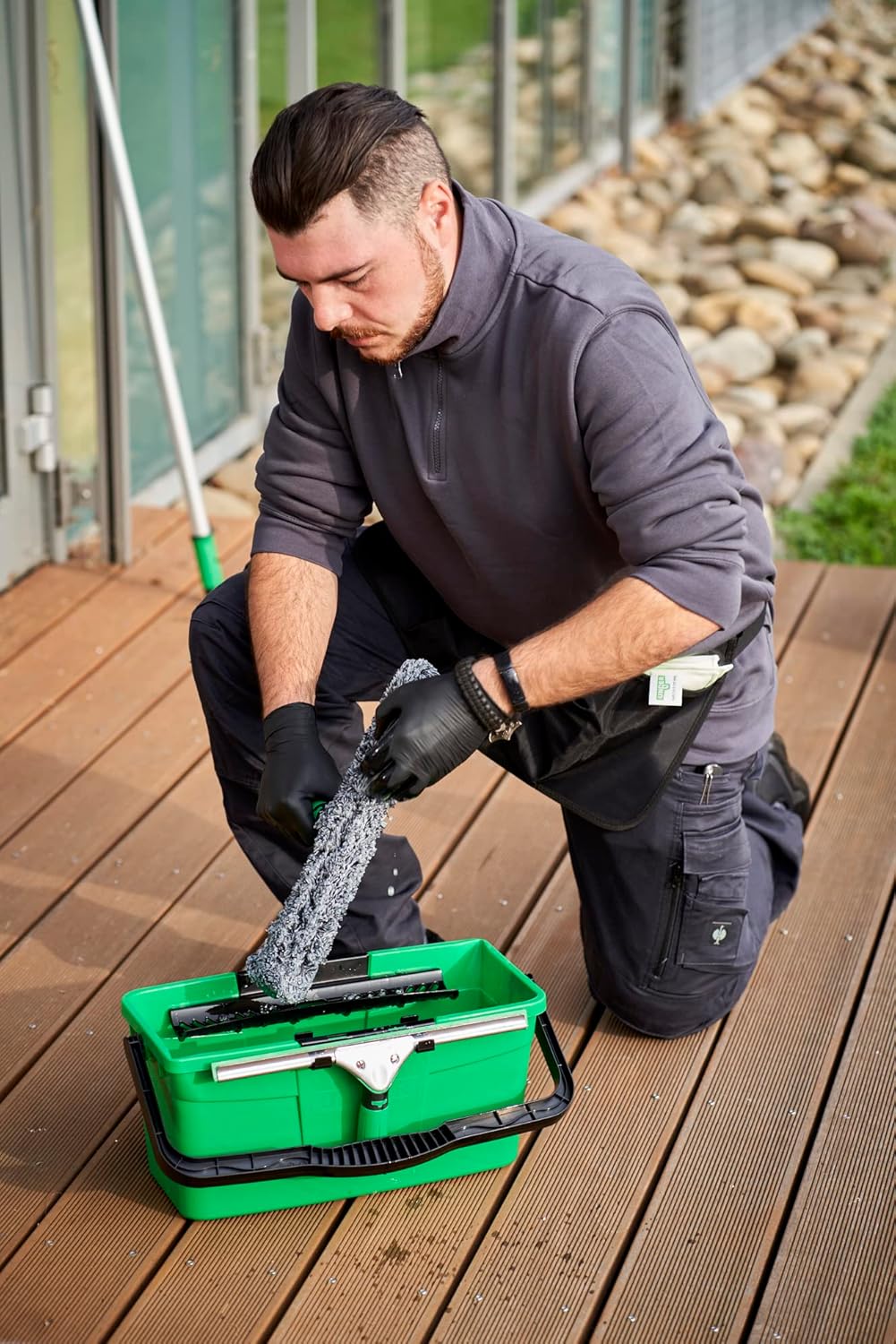 Unger Fenster Reinigungs-Set (Fensterwischer, Trägerteil, Mikrofaser-Bezug, Eimer 18 L, Breite 35 cm