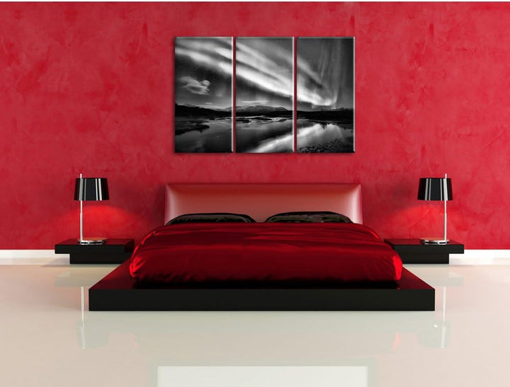 Pixxprint Monocrome, Polarlichter in Skandinavien 3-Teiler Leinwandbild 120x80 Bild auf Leinwand