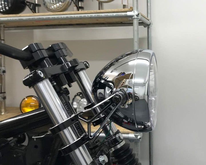 Frontscheinwerfer Motorrad 7.5" 55W homologiert - Chrom für Retro Cafe Racer Projekt