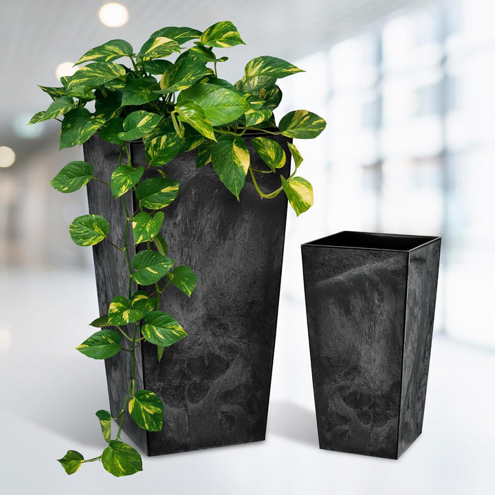 KADAX Pflanzkübel mit Innentopf, Höhe 36cm, Beton schwarz – Wetterfester Blumentopf für Innen &amp; Auss