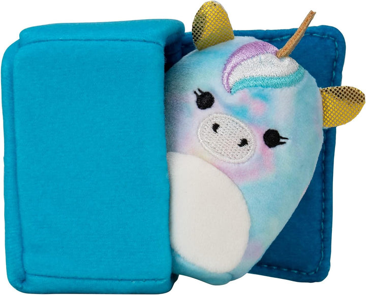 Squishville SQM0325 Schule, superweiches Spielset mit 5cm Mini-Squishmallows Plüschfigur und Zubehör