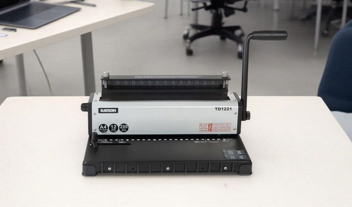 RAYSON Drahtbindemaschine, 2:1 Teilung, 23 Löcher, 200 Blatt Bindekapazität, 12 Blatt Stanzkapazität