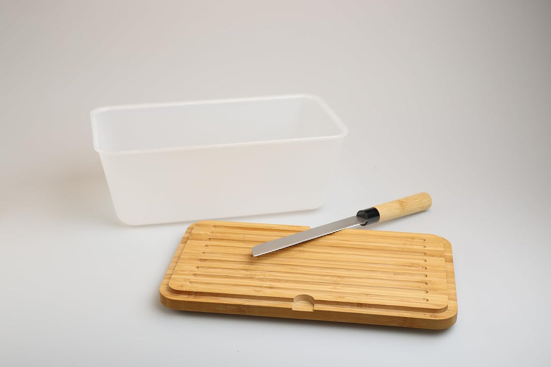 Brotkasten mit Messer - Airlock White, aus FSC®-zertifizierter Bambus/Holz, PP-Kunststoff, Brotmesse