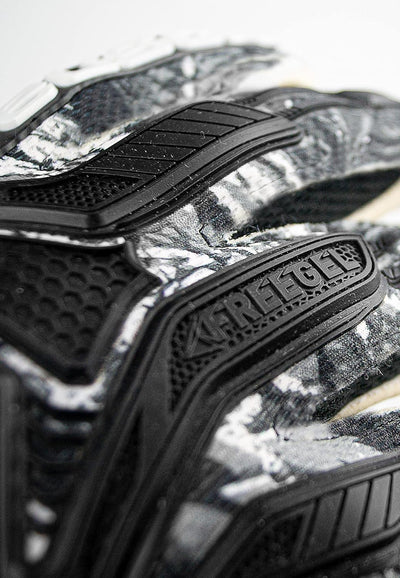 Reusch Attrakt Freegel Gold Evolution Cut Unisex Torwarthandschuhe mit Aussennaht Schnitt und Grip G
