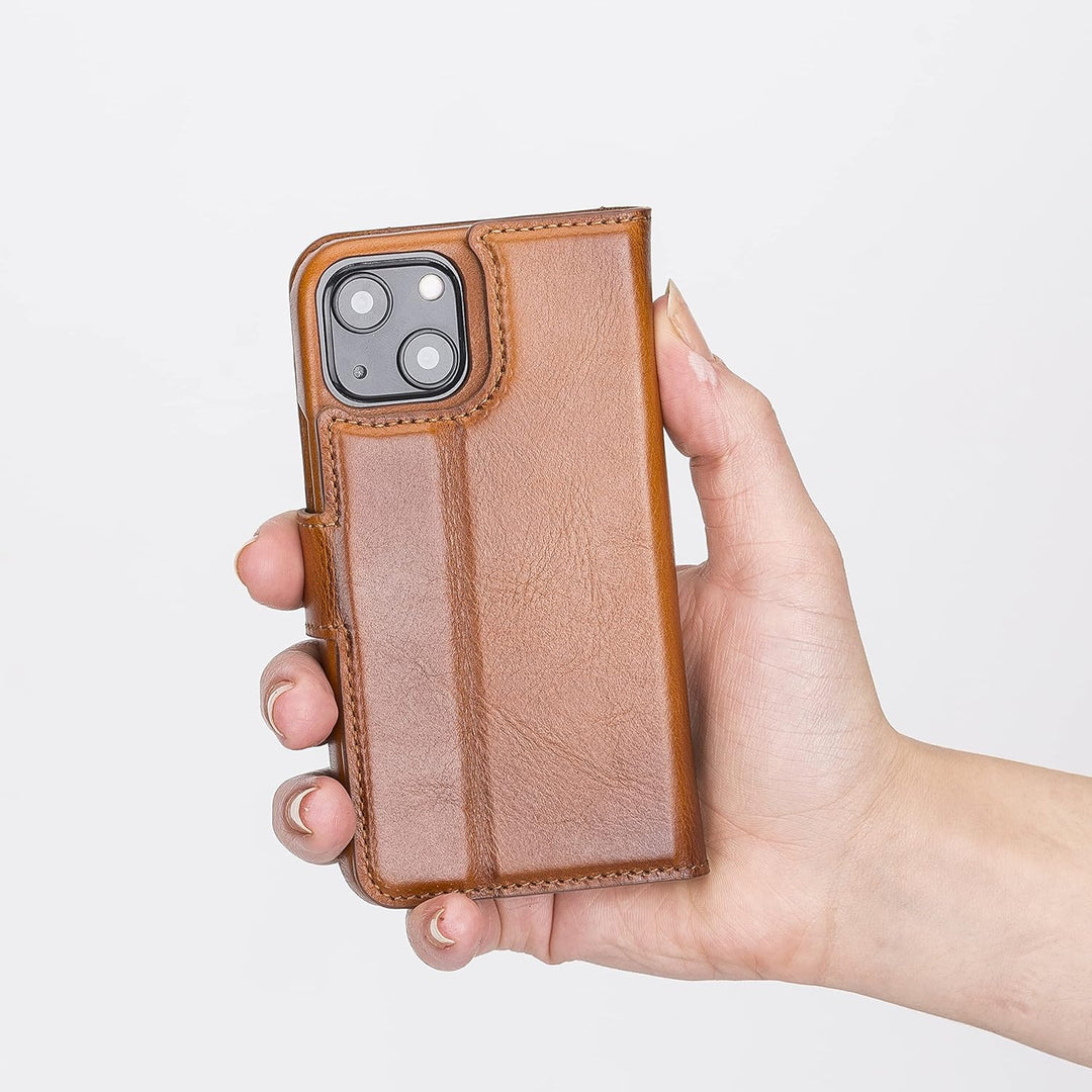 Solo Pelle Lederhülle kompatibel für iPhone 13 Mini in 5.4 Zoll abnehmbare Hülle (2in1) inkl. Karten