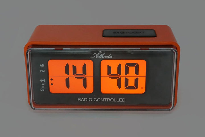 Atlanta Digitalwecker LCD Funkwecker Snooze Licht Retro Design Orange Lautlos Ohne Ticken - 1881-12,