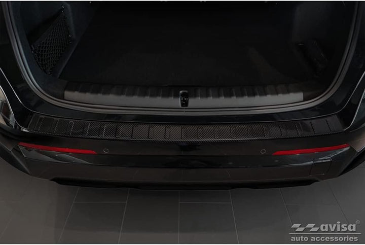 Avisa Echtes 3D Karbon Heckstossstangenschutz kompatibel mit BMW X1 U11 / U11 xLine 2022- 'Ribs'