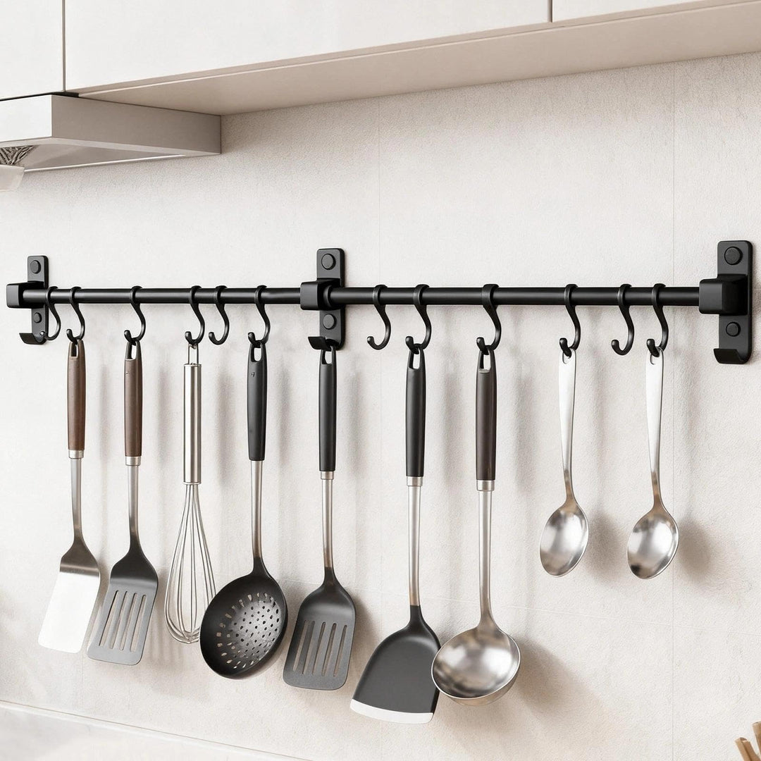 80 cm Stange für Küchenutensilien – Aluminium Hakenleiste mit 12 beweglichen Haken, Schwarz – Küchen