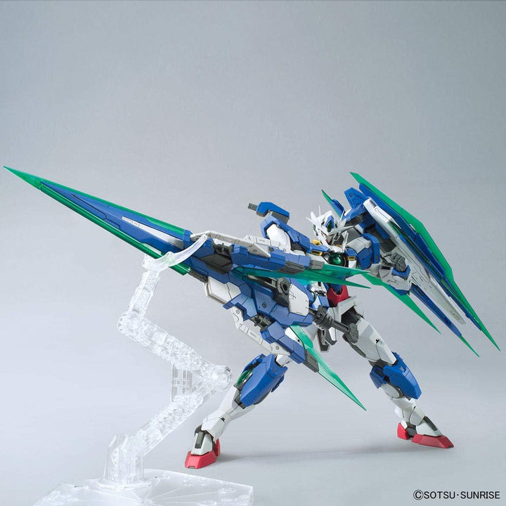Bandai 1/100 MG GNT - 0000 / FS Double O Quanta Full Saber Plastic Kit