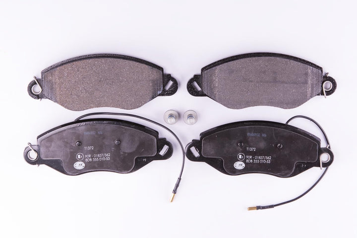 HELLA PAGID 8DB 355 010-531 Bremsbelagsatz - T1372 - Dicke/Stärke: 17.7mm - Bremssystem: Bosch - mit